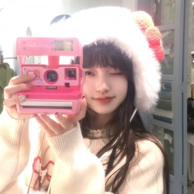单车上的少女